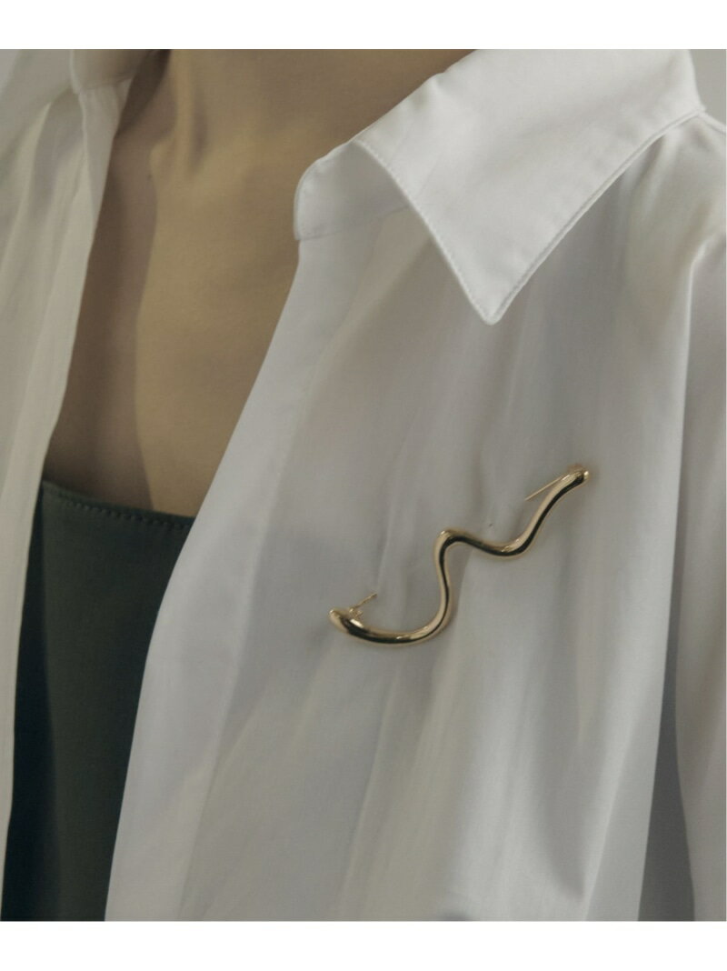 GOLDY ニュアンス ウェーブ ブローチ ゴールディ アクセサリー・腕時計 ブローチ・コサージュ・バッジ シルバー ゴールド