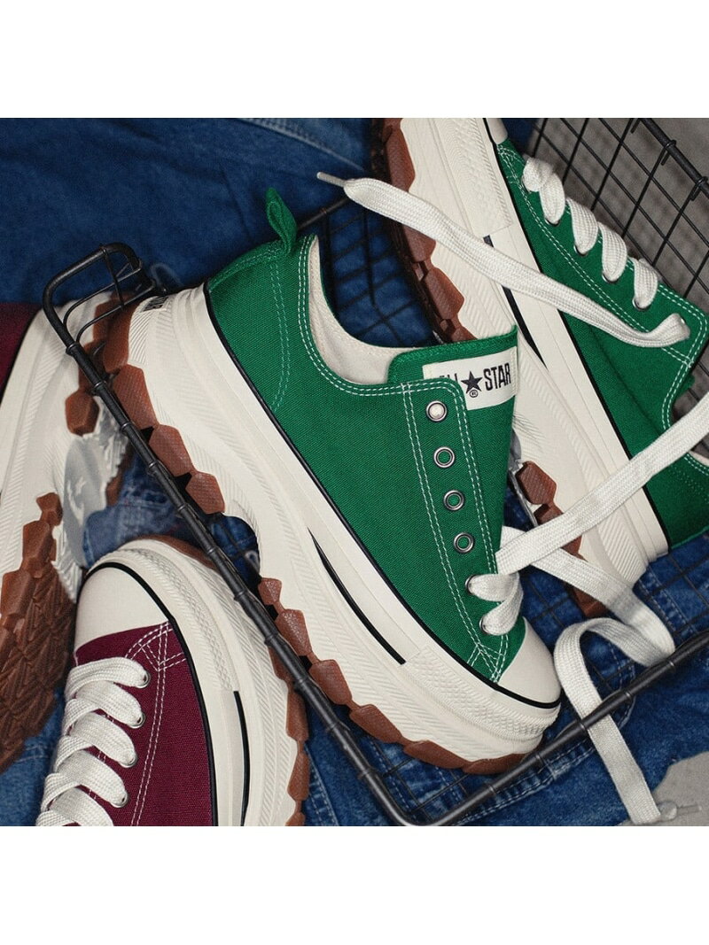 【予約商品について】 ※「先行予約販売中」「予約販売中」をご注文の際は予約商品についてをご確認ください。■重要なお知らせ※ 当店では、ギフト配送サービス及びラッピングサービスを行っておりません。ラッピング・ギフト配送について同時に複数の商品を注文された場合メーカー希望小売価格についてご利用ガイドCONVERSE（コンバース）【CONVERSE 公式】ALL STAR TREKWAVE FS OX / 【コンバース 公式】オールスター　トレックウエーブ　FS　OX　厚底　ローカットオールスターの定番スタイルに、トレッキングシューズを思わせるボリューム感あふれるアウトソールを融合させたトレックウエーブのディテールアレンジモデル。ファットシューレースを採用することでさりげないトレンド感を演出。アッパーの仮底にラバーでなくPUフォームを採用することで、軽量性と履き心地を向上。ミッドソールにインジェクションE.V.A.、インソールに高密度ウレタンフォームとラバースポンジを採用することで優れた履き心地を実現。カラーはグリーン、バーガンディーの2カラー展開。ヒール高さ：約5cm（参考サイズ26.5cm）・サイズによって異なる場合がございます。・個体差が生じる場合がございます。【25HD】型番：3131639-0-210 QA3416【採寸】商品のサイズについて【商品詳細】インドネシア素材：UPPER:キャンバス／MIDSOLE:圧縮E.V.A.／OUTSOLE:ラバーサイズ：3(22.0cm)、3.5(22.5cm)、4(23.0cm)、4.5(23.5cm)、5(24.0cm)、5.5(24.5cm)、6(24.5cm)、6.5(25.0cm)、7(25.5cm)、7.5(26.0cm)、8(26.5cm)、8.5(27.0cm)、9(27.5cm)、9.5(28.0cm)、10.5(29.0cm)、11.5(30.0cm)※画面上と実物では多少色具合が異なって見える場合もございます。ご了承ください。商品のカラーについて