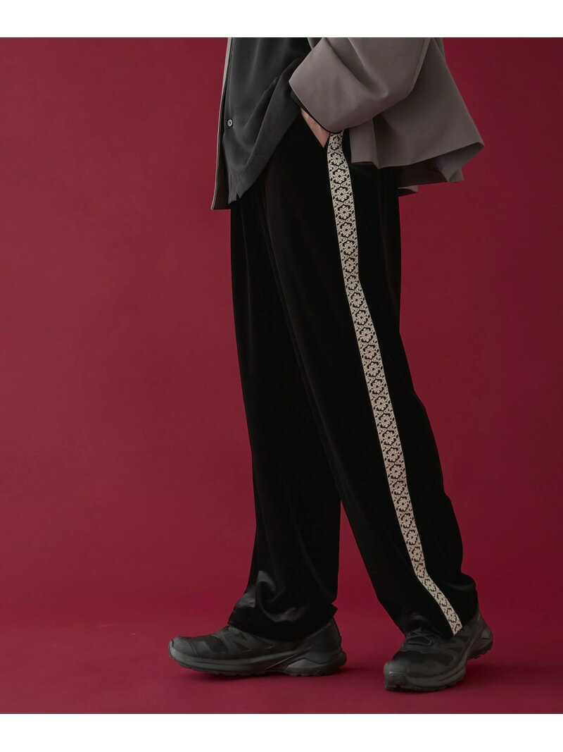 WEGO MEN'S ベロアライントラックパンツ ウィゴー パンツ その他のパンツ ブラック【送料無料】