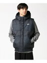 G-Star RAW（ジースターロゥ）【公式ショップ】SALVOS-R HDD VEST/中綿デニムミックスファブリックベストG-Whistler Hooded Padded Vestは、撥水素材に水平キルティングステッチを施して仕上げた中綿入りのフード付きベスト。ツバ付きフードは取り外し可能で、フロントが高く内側のプルコードでフィットが調節できる構造になっているので、保護性も抜群です。フードのツバは留めておくことも可能。フロントの開閉ジッパーの下には風避けパネルが付いています。ウエストも内側の隠しプルコードを使って調整することが可能。フロントショルダーとウエスト、さらに内側にもポケットを備えています。控えめなプリントをヒートプレスした裏地付き。レギュラーフィットフィット調節可能なツバ付きフード、取り外し可能、内側にプルコード、フロントが高くなったデザインキルティングデザイン腰にスナップボタン留めウェルトポケット内側：ハンガーループと2ポケットジッパー留め、内側に風よけパネル、裾にプルコード素材・生地UNIC MATTE LITE RECYCLED WATER REPELLENT極細のリサイクルポリエステル糸を使ってコンパクトに織り上げた薄手のファブリック。PFC不使用のサステナブルな撥水コーティングを施して機能性を最大限に高めています。密度の高い織りアウター、ライナー: 100% ポリエステル (リサイクル)中綿: 100% ポリエステルモデル身長：183cm 着用サイズ:Mazarine Blue/L型番：D12639B9584213-408-S JU0463【採寸】サイズバストウエストヒップ肩幅着丈S106.0cm104.0cm74.0cm41.0cm64.5cmM116.0cm110.0cm84.0cm43.0cm66.0cmL120.0cm118.0cm94.0cm45.0cm68.0cm商品のサイズについて【商品詳細】中国素材：表地:ポリエステル（リサイクル）100%その他:コットン100%リブ部分:コットン83%ポリエステル14%ポリウレタン3%裏地:ポリエステル（リサイクル）100%ポケット裏地:ポリエステル100%中綿:ポリエステル100%サイズ：S、M、L洗濯機洗い可※画面上と実物では多少色具合が異なって見える場合もございます。ご了承ください。商品のカラーについて 【予約商品について】 ※「先行予約販売中」「予約販売中」をご注文の際は予約商品についてをご確認ください。■重要なお知らせ※ 当店では、ギフト配送サービス及びラッピングサービスを行っておりません。ご注文者様とお届け先が違う場合でも、タグ（値札）付「納品書 兼 返品連絡票」同梱の状態でお送り致しますのでご了承ください。 ラッピング・ギフト配送について※ 2点以上ご購入の場合、全ての商品が揃い次第一括でのお届けとなります。お届け予定日の異なる商品をお買い上げの場合はご注意下さい。お急ぎの商品がございましたら分けてご購入いただきますようお願い致します。発送について ※ 買い物カートに入れるだけでは在庫確保されませんのでお早めに購入手続きをしてください。当店では在庫を複数サイトで共有しているため、同時にご注文があった場合、売切れとなってしまう事がございます。お手数ですが、ご注文後に当店からお送りする「ご注文内容の確認メール」をご確認ください。ご注文の確定について ※ Rakuten Fashionの商品ページに記載しているメーカー希望小売価格は、楽天市場「商品価格ナビ」に登録されている価格に準じています。 商品の価格についてG-Star RAWG-Star RAWのベスト・ジレトップスご注文・お届けについて発送ガイドラッピンググッズ3,980円以上送料無料ご利用ガイドこの商品はセール商品のため返品・交換対象外です詳細はこちら &gt;&gt;