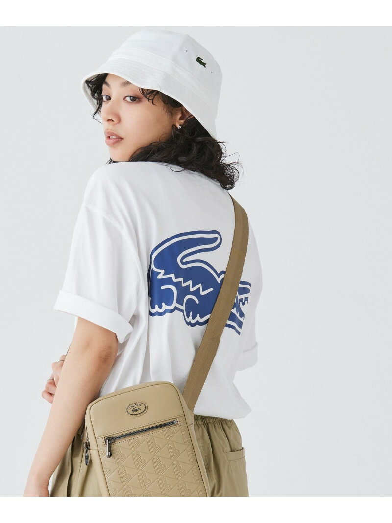 LACOSTE（ラコステ）ピケバケットハットラコステブランドの象徴的なファブリックであるピケ素材を使用したスタイリッシュなクラシックなバケットハット。軽量量感があり通気性の良い生地です。アクセントにサイドに2、5cmのグリーンクロコダイルエンブレムを使用しています。型番：RK2056-99-001-2n CS5566【採寸】商品のサイズについて【商品詳細】中国素材：綿 100%サイズ：L※画面上と実物では多少色具合が異なって見える場合もございます。ご了承ください。商品のカラーについて 【予約商品について】 ※「先行予約販売中」「予約販売中」をご注文の際は予約商品についてをご確認ください。■重要なお知らせ※ 当店では、ギフト配送サービス及びラッピングサービスを行っておりません。ご注文者様とお届け先が違う場合でも、タグ（値札）付「納品書 兼 返品連絡票」同梱の状態でお送り致しますのでご了承ください。 ラッピング・ギフト配送について※ 2点以上ご購入の場合、全ての商品が揃い次第一括でのお届けとなります。お届け予定日の異なる商品をお買い上げの場合はご注意下さい。お急ぎの商品がございましたら分けてご購入いただきますようお願い致します。発送について ※ 買い物カートに入れるだけでは在庫確保されませんのでお早めに購入手続きをしてください。当店では在庫を複数サイトで共有しているため、同時にご注文があった場合、売切れとなってしまう事がございます。お手数ですが、ご注文後に当店からお送りする「ご注文内容の確認メール」をご確認ください。ご注文の確定について ※ Rakuten Fashionの商品ページに記載しているメーカー希望小売価格は、楽天市場「商品価格ナビ」に登録されている価格に準じています。 商品の価格についてLACOSTELACOSTEのハット帽子ご注文・お届けについて発送ガイドラッピンググッズ3,980円以上送料無料ご利用ガイドこの商品はセール商品のため返品・交換対象外です詳細はこちら &gt;&gt;