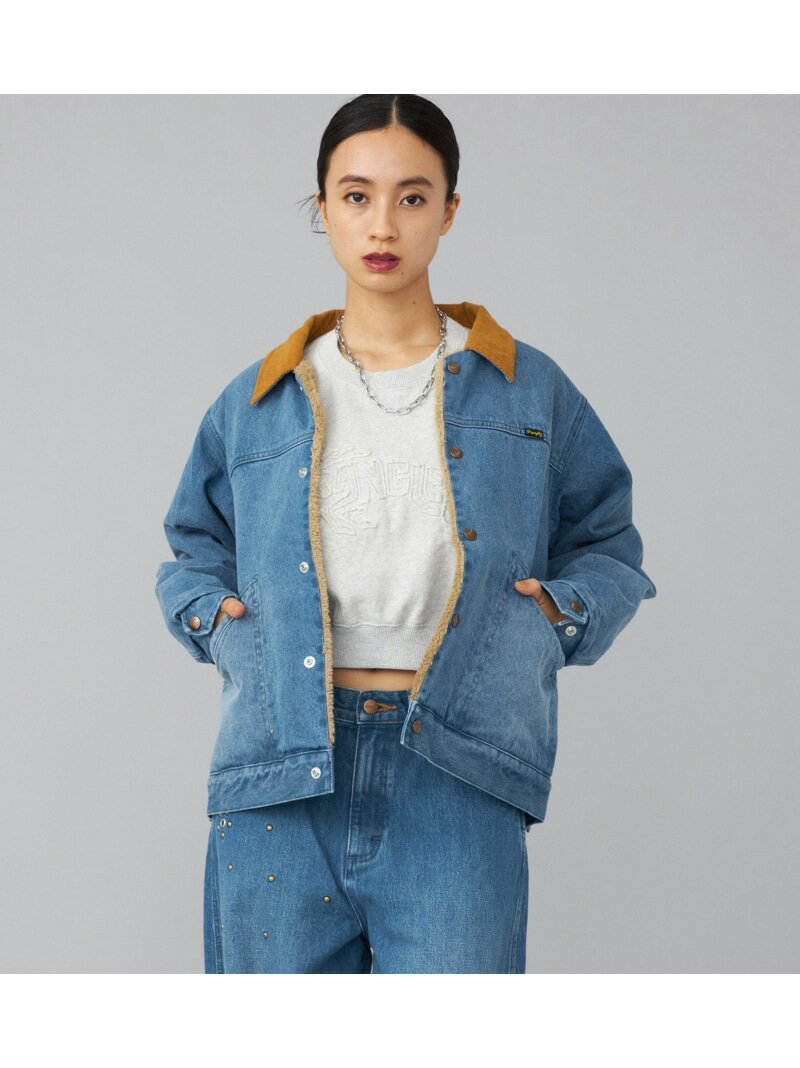 【予約商品について】 ※「先行予約販売中」「予約販売中」をご注文の際は予約商品についてをご確認ください。■重要なお知らせ※ 当店では、ギフト配送サービス及びラッピングサービスを行っておりません。ラッピング・ギフト配送について同時に複数の商品を注文された場合メーカー希望小売価格についてご利用ガイドEDWIN ONLINE MALL（エドウインオンラインモール）Wrangler 【暖】SHORT BOA JACKETすっきりとした丈感がポイント！70年代頃からリリースされていたライトボア仕様のジャケットになります。【生地】Wranglerの真骨頂であるブロークンデニムを使用。綾目を一定の感覚で反対方向に織ろ変えることでデニム特有のねじれを解消し、破れに強い生地を実現しました。ブロークンデニムの特徴であるフラットな見た目は、上品な印象を与え、柔らかく着心地の良さも魅力です。内側のボアが暖かく柔らかいのでボタンをしっかり閉めてコンパクトに着て、ボトムにはワイドパンツを合わせるとトレンドのスタイルに！大きめに羽織って頂いてもラフなカジュアルスタイルが楽しめます。型番：WM1971-0003-030-02 QJ8575【採寸】サイズ着丈胸囲肩幅袖丈裾囲S621104558.5107M63.51144760111L651184961.5115XL66.51225163119商品のサイズについて【商品詳細】中国素材：表地:綿 100%ボア部分:ポリエステル 100%袖裏:ポリエステル 100%袖中わた:ポリエステル 100%衿部分:ポリエステル 100%サイズ：S、M、L、XL洗濯機可、ドライクリーニング不可※画面上と実物では多少色具合が異なって見える場合もございます。ご了承ください。商品のカラーについて