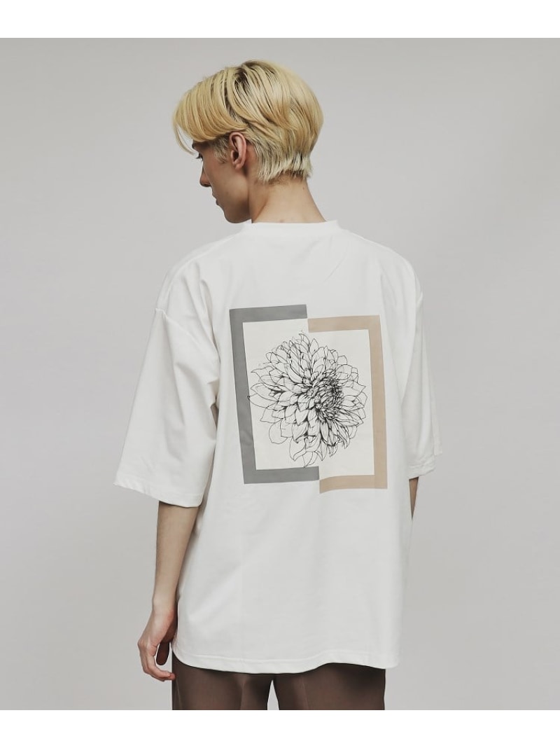 【SALE／10%OFF】tk.TAKEO KIKUCHI フレイムシフトフラワーTee ティーケータケオキクチ トップス カットソー・Tシャツ ホワイト ブラック ベージュ【RBA_E】【送料無料】