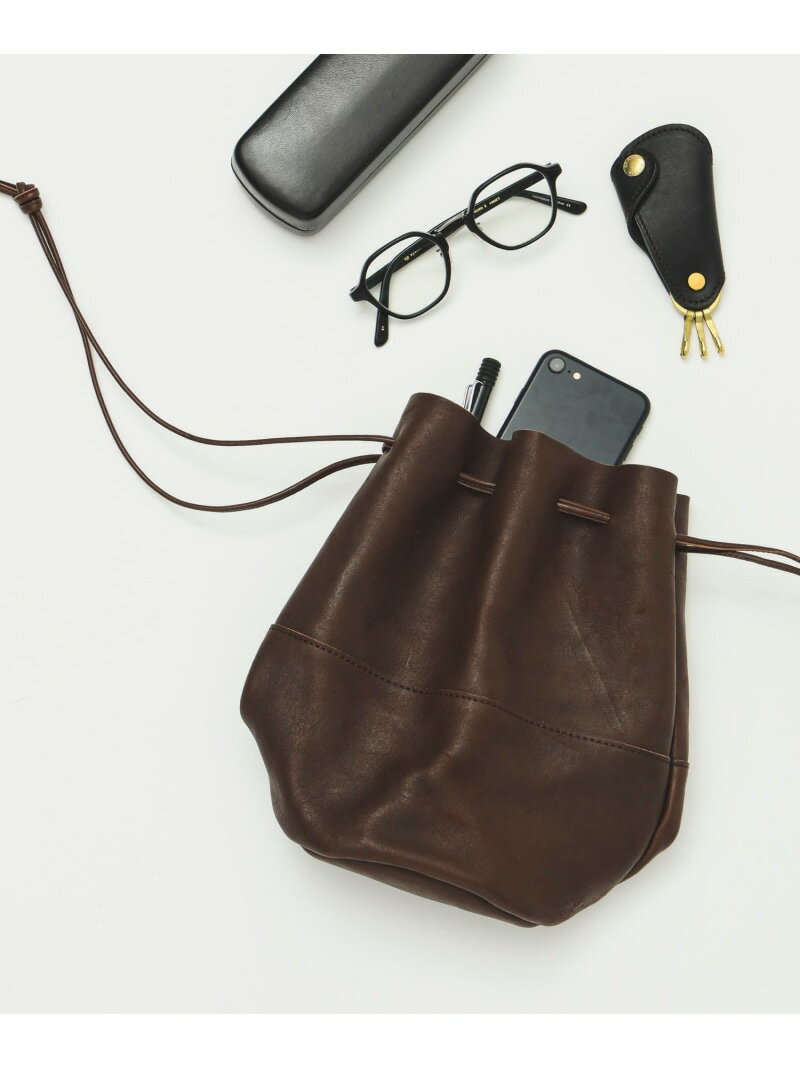 BEAMS PLUS ARTS & CRAFTS / VEGETABLE HORSE LEATHER DRAW STRINGS POUCH M ギフト ビームス メン 財布・ポーチ・ケース 財布 ブラウン ブラック【送料無料】