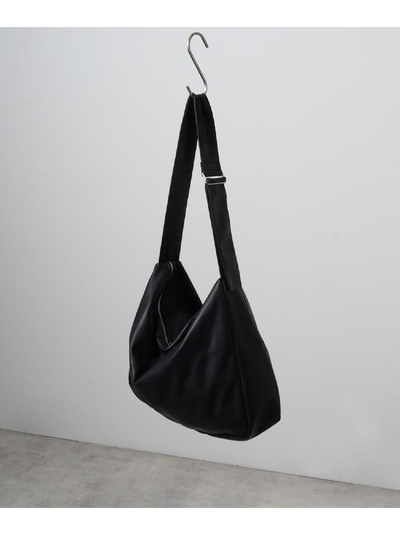 tk.TAKEO KIKUCHI ルーズビッグショルダーバッグ/たすき掛け/ビッグ/A3サイズ収納可能 ティーケータケオキクチ バッグ ショルダーバッグ ブラック ブラウン【先行予約】*【送料無料】