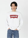 Levi's（リーバイス）バットウィングロゴスウェットシャツ ホワイトシーズン中ずっと着ていたくなるような心地良さの柔らかいフリース地を使ったこのスウェットシャツの胸元には、独特なグラフィックが施されています。この季節の重ね着のマストアイテムです。model:184cmB80W68H89着用サイズ：Llady'smodel:172cmB75W60H89着用サイズ：Mmen's2model:187cm着用サイズ：L型番：194920029-010-s Q33982【採寸】サイズ着丈バスト袖丈肩幅XS62955739S64.51026044M67.51096446L69.51156547XL711266251XXL72.513562.552.5S64.510761.545.5商品のサイズについて【商品詳細】-素材：綿100％サイズ：L-、M-、S-、XL-、XS-、XXL-※画面上と実物では多少色具合が異なって見える場合もございます。ご了承ください。商品のカラーについて 【予約商品について】 ※「先行予約販売中」「予約販売中」をご注文の際は予約商品についてをご確認ください。■重要なお知らせ※ 当店では、ギフト配送サービス及びラッピングサービスを行っておりません。ご注文者様とお届け先が違う場合でも、タグ（値札）付「納品書 兼 返品連絡票」同梱の状態でお送り致しますのでご了承ください。 ラッピング・ギフト配送について※ 2点以上ご購入の場合、全ての商品が揃い次第一括でのお届けとなります。お届け予定日の異なる商品をお買い上げの場合はご注意下さい。お急ぎの商品がございましたら分けてご購入いただきますようお願い致します。発送について ※ 買い物カートに入れるだけでは在庫確保されませんのでお早めに購入手続きをしてください。当店では在庫を複数サイトで共有しているため、同時にご注文があった場合、売切れとなってしまう事がございます。お手数ですが、ご注文後に当店からお送りする「ご注文内容の確認メール」をご確認ください。ご注文の確定について ※ Rakuten Fashionの商品ページに記載しているメーカー希望小売価格は、楽天市場「商品価格ナビ」に登録されている価格に準じています。 商品の価格についてLevi'sLevi'sのスウェット・トレーナートップスご注文・お届けについて発送ガイドラッピンググッズ3,980円以上送料無料ご利用ガイドこの商品はセール商品のため返品・交換対象外です詳細はこちら &gt;&gt;