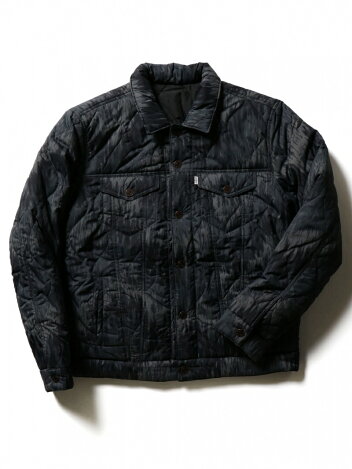Levi's Reversible Quilted Trucker Jacket 36077: 0000 Black Levi's Reversible Quilted Trucker Jacket 36077: 0000 Black