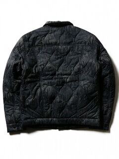 Levi's Reversible Quilted Trucker Jacket 36077: 0000 Black Levi's Reversible Quilted Trucker Jacket 36077: 0000 Black
