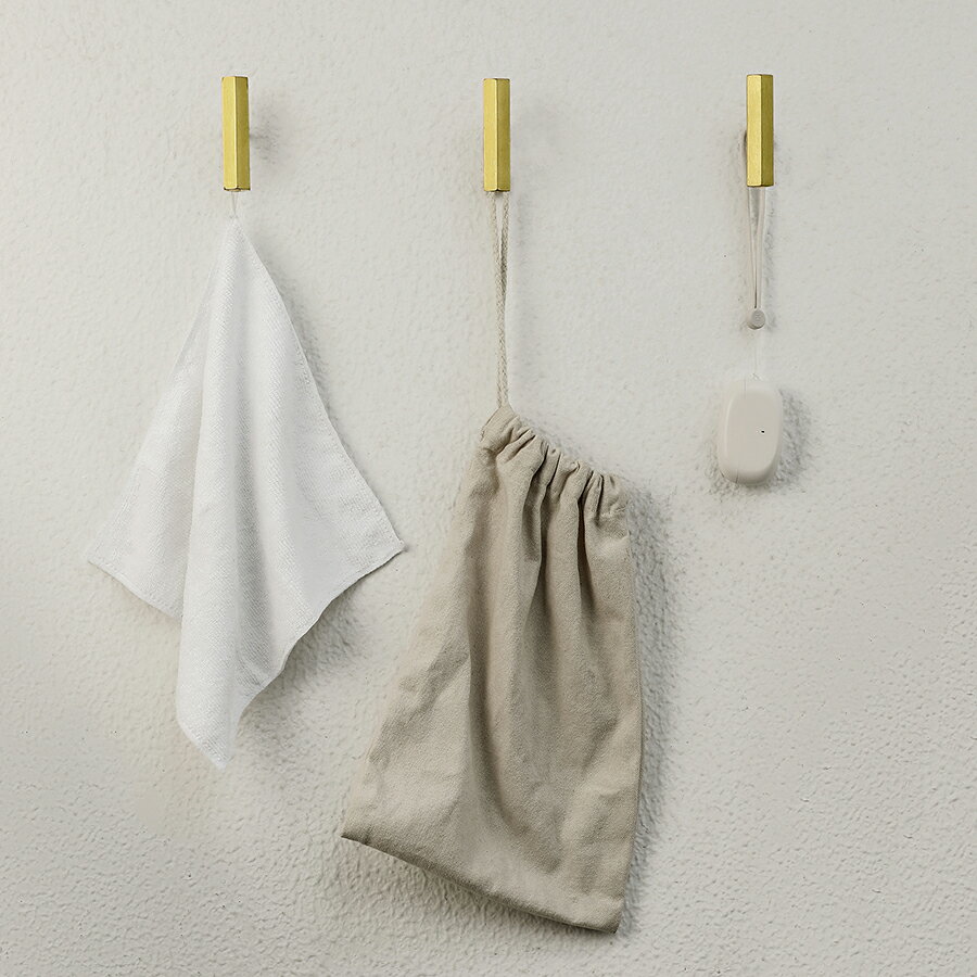 真鍮 ブラス ウォールフック 真鍮フック 壁 ネジ 強力 おしゃれ 壁飾り 壁装飾フック 壁掛けフック ねじソリッドゴールド真鍮コートフック壁ハンガーマウントバ...