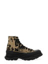 【正規取扱店】【送料無料】 アレキサンダー・マックイーン ALEXANDER McQUEEN 「TREAD SLICK」スニーカー メンズ 705667_W4T...