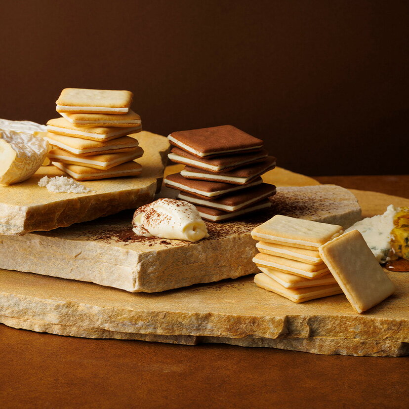 お菓子 詰め合わせ 東京ミルクチーズ工場【クッキー詰合せ27枚入(ショコラ＆マスカルポーネ)】ギフト 個包装 クッキー スイーツ いちご マスカルポーネチーズ 焼き菓子 洋菓子 プレゼント 内祝い お返し お祝い お礼 職場 退職 ご挨拶 菓子折り 東京 お土産 手土産 人気