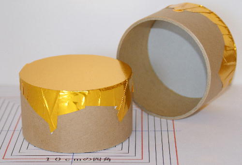新年射会、競射会、弓道大会に如何ですか? ダンボールの紙管に金紙を貼り付けた物です。 サイズ　直径：8.5cm　深さ：5cm