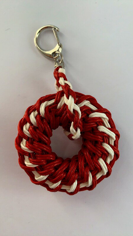 弦巻キーホルダー(クラフトテープ製)