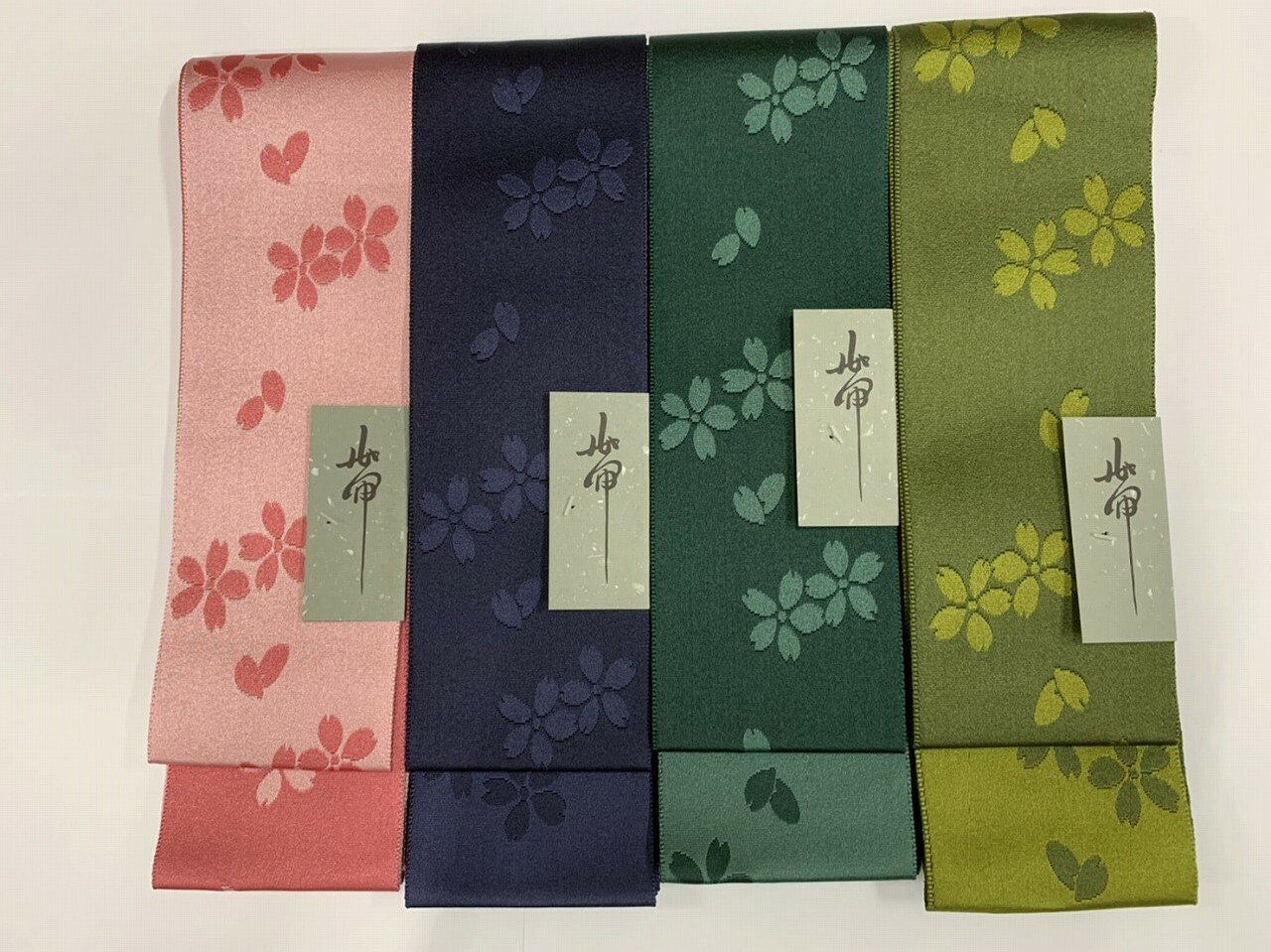 柄付き帯　桜吹雪