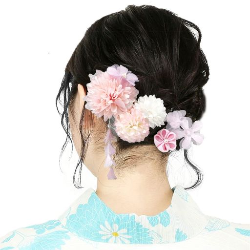 桜 白抜き【メイン素材】:100%ポリエステル。オリジナル作り方で、お花が落ちにくい、丈夫で繰り返しお使いいただけます。 桜 白抜き【おしゃれで合わせやすい】髪飾4点セット、Uピンのヘアアクセサリーは取りつけやすい。きれいなヘアピンで、多種の元素によりセクシー感がある同時に活発感も溢れます。こちら美しい髪飾りをつけて、よりかわいく目立ちになり、人ごみの中で一番眩しい存在のようになれます。ほとんどの洋服と合わせます。例えば和装、ワンピースやコートなど。 桜 白抜き【最高のプレゼント】こちらの髪飾り花はどんな髪型でも適用できます。女の子と女性への最高のプレゼントです。卒業式、成人式、結婚式、七五三、初詣など伝統的な祝日のシーンに適しています。また、きれいな髪飾りを独特なプレゼントとして女性のお友達、親友、恋人、奥さん、娘さん或いは自分に贈ってもいいです。彼女は髪飾りをつけて、お花のようにきれいになります。 桜 白抜き【持ち歩き便利、快適な着用感】こちらのきれいな髪飾りはコンパクトで、包装に入れて、いつでもどこでも持ち歩きできます。また、頑丈な材料で作られたため、厚め或いは薄め、ストレート或いはパーマの髪の毛を全部掴むことができます。