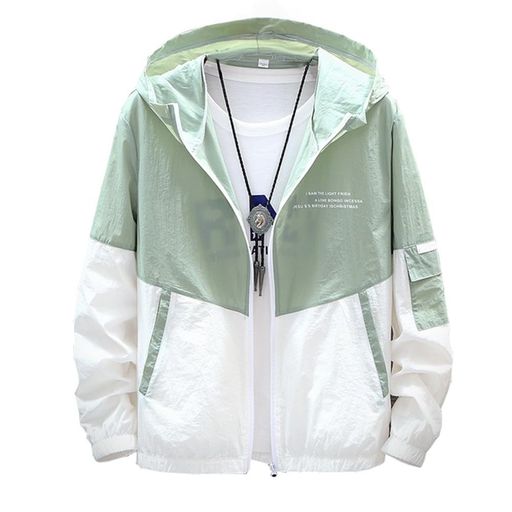 SIZE:(XL=日本M) 着丈:69cm 胸囲:108cm 肩幅:48.5袖丈:57.5cm 身長の目安:155-165cm SIZE:(2XL=日本L) 着丈:71cm 胸囲:112cm 肩幅: 50袖丈:59cm 身長の目安:160-170cm SIZE:(3XL=日本XL) 着丈:73cm 胸囲:116cm 肩幅: 51.5袖丈:60.5cm 身長の目安:165-175cm SIZE:(4XL=日本2XL) 着丈74cm 胸囲:120cm 肩幅:53袖丈62cm 身長の目安:170-180cmm 着るだけ簡単UV対策!マリンスタイルの必需品フード付きラッシュガード 良い吸汗速乾性&amp;通気性肌に優しいポリエステル素材を使用し、柔らかな肌触り、軽くて、男性の魅力を演出してくれます。吸汗速乾性が高く、汗や水を素早く吸収して乾かし、ジャケット内をドライでいつも快適な状態に保ちます。 フロントジッパーで着脱楽ちん シンプルな定番デザインなので、合わせるインナーも自由自在。ロングTシャツを合わせて重ね着風にしてもいいですね。