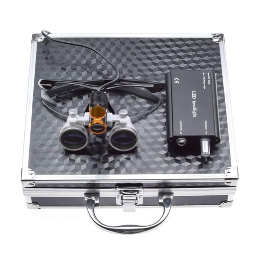 EUSTOMA3.5倍拡大鏡+5W腰掛けLEDライト双眼ルーペ420mm操作距離収納ケース付きクリップ式ライト実験室..