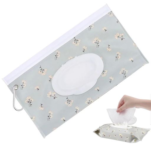 【商品仕様】ウェットティッシュケース*1色:示されているようにサイズ:約24*13.5*4CM重さ:約40g 【カラビナデザイン】カラビナクリップでバックパックやベビーカーに簡単に取り付けられます。ハイキング中にウェットティッシュを取り出したり、公園で汚れた手を拭いたり。この小さなポーチがあれば、予期せぬ汚れにも対応でき、清潔さをいつでも手の届くところに置いておけます。 【密閉構造】完全密閉設計で湿気やホコリを効果的に遮断し、ウェットティッシュを清潔に保ち、長時間の旅行でも最適な潤いを保ちます。持ち運びやすく、衛生的です。丈夫な素材を使用しているので、長旅でも安心して保管できます。 【多用途】この再利用可能なトラベルポーチは、様々なシーンで活躍します。このウェットティッシュ収納ボックスは、使いやすさと効率性を兼ね備えています。綿棒やメイク落としパッドなどを収納でき、環境に優しく実用的です。 【旅行の必需品】ベビーカーやバックパックに最適です。アウトドア活動中にウェットティッシュを整理し、簡単に取り出せます。忙しい通勤や観光旅行でも片手で簡単に使用できます。毎日のお手入れや緊急時に最適です。
