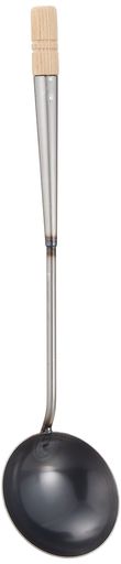 サイズ:直径115x柄長340mm 重量:270g 素材・材質:本体/鉄 ハンドル/天然木 原産国:日本 容量:約200cc 中華料理の定番アイテム 使えば使うほど油がなじむ。