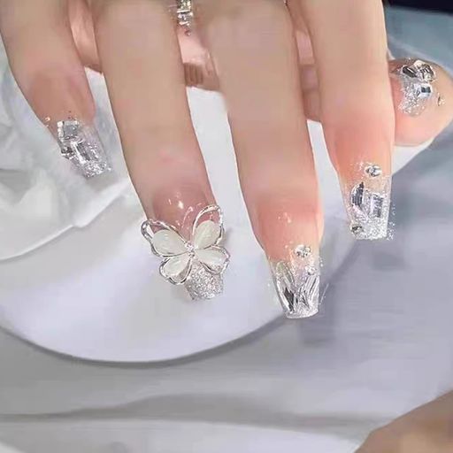 HAPVITAL 24枚入 人気 ネイルチップ 付け爪 チップ 3D 手作り 和風 花嫁ネイル 光沢 つけ爪 結婚式 かわいい 長め 花嫁ネイル 両面テープ 蝶 3D立体感 付け爪 繰り返し使える つけ爪 人気デザイ…
