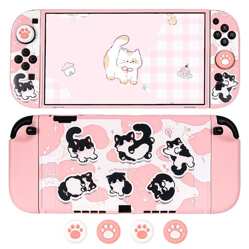 【対応機種】 Switch 2(2025)専用に設計され、セット内容:tpuカバー*1+猫爪親指キャップ*4。 【高品質▪全面保護】本体部分は防震、耐衝撃、高品質のTPU原素材を採用して、高いところから落ちても、落下などの衝撃を最大程度に吸収して、大切なSwitch 2本体とJoy Conをしっかりと保護できます。また、防塵、防水、キズ防止などの機能に優れています。スイッチに全面的な保護を提供しております。 【耐磨性▪耐汗性】耐磨性と耐汗性が抜群で、長時間に使用してもスイッチカバーは発汗や発熱はありません。それに、滑らかな表面は油汚れを簡単に除去できます。カバー表面に指紋防止塗装もあり、拭き取るだけで汚れも落とせます。いつも新鮮で軽便な美点を維持して、綺麗な見た目のままで繰り返使えます。 【精密切削▪快適な操作】人間工学に基づく設計は手のスリップによる落下を防ぐことができます。精密なカットアウトで、装着後本体と完璧フィットて、ゲームのボタンに邪魔しません。ケース装着したまま、ゲームカード交換やJoy Conを着脱も可能で、イヤホンや充電コネクターの接続、スタンドなどの機能が自由に使えます。