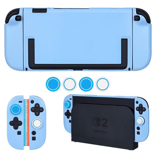 【Switch2 完全対応フィット】新型Switch2コンソールの形状にぴったり合わせた専用設計、すべてのボタン・ポート・排熱口を精密カット&amp;フリーアクセスです。 【耐久性PC素材】背面パネルには高硬度のPC素材を、グリップ部分には柔軟なTPU素材を採用した二層構造により、優れた保護性能を発揮します。 この構造が日常の衝撃や落下からお使いの本体をしっかりとガードし、耐久性に優れています。 【全4色で選べるおしゃれカスタマイズ】カラーバリエーションは、さわやかなブルー、上品なパープル、情熱的なレッド、可愛らしいピンクの全4色をご用意しています。 お好みの色をお選びいただくことで、世界に一つの自分だけのSwitch2をお楽しみいただけます。 【精密切削▪快適な操作】人間工学に基づく設計は手のスリップによる落下を防ぐことができます。精密なカットアウトで、装着後本体と完璧フィットて、ゲームのボタンに邪魔しません。ケース装着したまま、ゲームカード交換やJoy Conを着脱も可能で、イヤホンや充電コネクターの接続、スタンドなどの機能が自由に使えます。