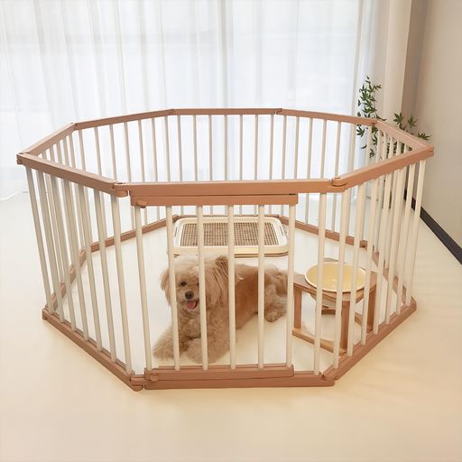 インドア 🐶【自由に組み替え可能・広々スペース】 理論上は無限に組み立て可能なペットサークル。パネルを自由に連結でき、長方形・正方形・八角形・L字型など、使用シーンやお部屋のレイアウトに合わせて柔軟に設計できます。中型犬・大型犬にも対応し、ゆったりとした運動スペースを確保できます。 ✔【1枚あたり軽量・扱いやすいサイズ】 パネル1枚あたりサイズ:幅48cmx高さ68cm/重量約500g。軽量設計のため持ち運びや設置が簡単で、女性やご高齢の方でも安心して組み立て可能です。 ✔【工具不要・簡単組立 移動ラクラク】 特別な工具は一切不要。直感的に組み立てられる構造で、設置・撤去もスムーズです。さらに、ネジを締めることでより強固に固定可能な設計のため、安定感が増し、活発なワンちゃんでも安心して使用できます。軽量なので、リビングや庭、使用目的に応じて場所の移動も簡単に行えます。 ✔【室内外対応・多用途ペットサークル】 屋内・屋外どちらでも使用可能。リビングでの運動・休憩スペースはもちろん、庭遊び、キャンプ、トイレトレーニングやハウストレーニングなど、さまざまなシーンで活躍する犬サークルです。
