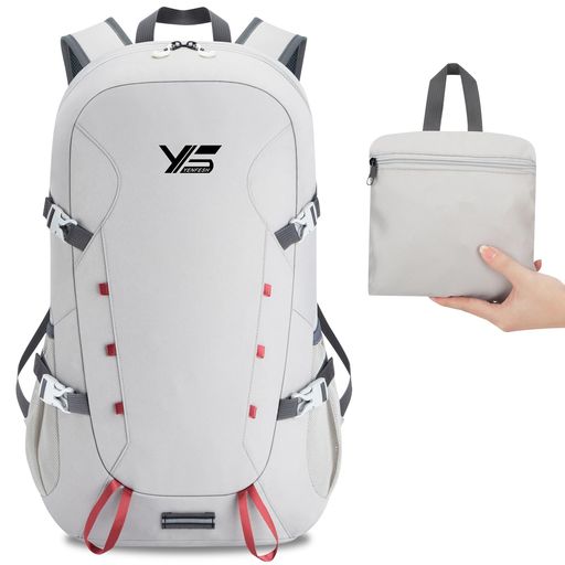 【軽量、折り畳み可能】このバックパックは簡単に折り畳んでポケットに入れることができます。折りたたんだサイズは手のひらほどの大きさです。 旅行するときは大きなスーツケースに入れることができて、バックパック、車などに簡単に収納でき、持ち運ぶことが便利です。預け入れ荷物の中から広げて、超過手荷物として使用すれば、重量超過料金を避けることができます。 【十分な容量】ポケッタブルリュックは35L大容量仕様、 メインポケットは、必要なものが収納できる大きさには十分です。2つのサイドポケットは、あなたのものを整理し、分離することができます。日記やタオルやビールといった小物から、ペットボトル、タブレット、ノートパソコン、着替え衣装まですっきり収納でき、荷物に応じて使い分けることができます。 【優れた耐引裂性と防水性】他のリュックとは異なり、折りたたみリュックは防水ナイロン生地を採用しています。そして新しい二層耐摩耗技術を採用した。耐久性があり、簡単に引き裂くことができません。屋外でのハイキングの際に雨が降っても濡れる心配はありません。 【実用性】弊社の人間工学に基づいたデザインのデイパックです。