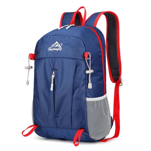 【軽量登山リュック】この軽量で快適なハイキングバックパックは、アウトドアスポーツ愛好家のために設計されています。15Lのアウトドアリュックの重さはわずか0.2KGで、超軽量で持ち運びが簡単です。シワになりにくいので、使用しないときは簡単に収納できます。ショルダーストラップの長さは調節可能で、男性にも女性にも適しています。登山用リュック、ハイキングリュック、防災リュック、キャンプリュック、釣りバッグ、サイクリングバックパック、スポーツバックパックなどとして使用できます。 【折り畳み式】リュックサックは折りたたむことができ、約16*11cm/。スーツケースのスペースを節約するために、さまざまな袋や衣類のポケットに簡単に入れることができます。短期旅行やペットの散歩に最適です。 【防水&amp;耐久性】バックパックは防水ナイロン素材で作られており、防水性と汚れに強いです。水をかけても中に浸み込まずに玉になって表面を転がり落ちるので、 突然の雨にも安心です。
