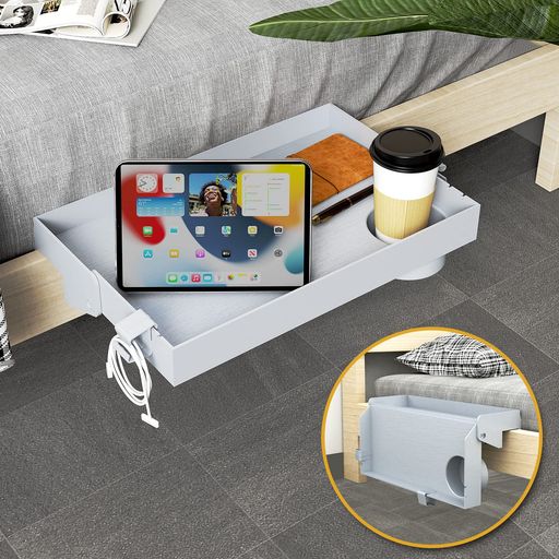 【高品質の家庭用収納ベッドサイドテーブル】高級な材質は採用なので、高い安定性を誇ります。本製品の表面はプラスチック素材を採用していますので、周りの雰囲気との違和感がないです。フック付きの省スペースデザインで、より多いものが収納可能です。 【調整可能】 サイズ:約38.99*24.5*8.5cm。クランプは調整可能で、ベッドサイドトレイがはまるベッドフレーム側のレールの最大幅は4cm(1.5インチ)で、ほとんどのベッドに適しています。 【折りたたみ ・スペース活用】場所を取らない。ベッドサイドクランプ・サイドシェルフは、床のスペースを節約するのに役立ちます。使わないときは簡単に折りたたんで収納できるので、省スペースになります。二段ベッドで寝ている子供たちに最適で、大学では必須です。 【組立簡単 ・工具不要】ベッドフレームの上に置いて、クランプのノブを締めるだけでフィットします。工具を使わず、1分以内にベッドサイドシェルフを組み立てることができます。傷防止用のラスチック足がベッドフレームを傷から守ります。 【使用範囲】さまざまなサイズのベッドに適しています。