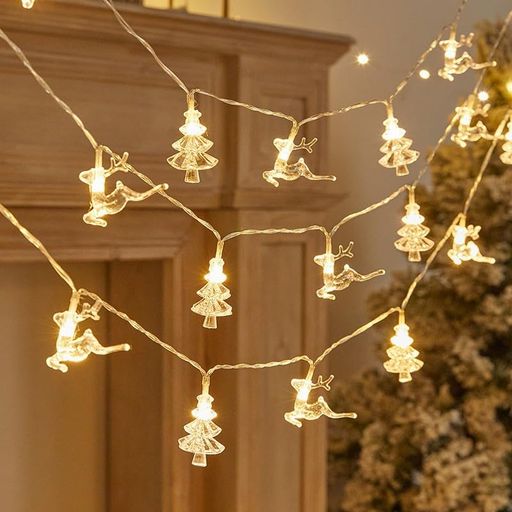 【セット内容】クリスマスストリングライトが一つ入れ、電池が付属していません。単三電池が3本使用です。 【高品質】プラスチック製で耐久性良好。電池式で、取り付けが簡単です。点滅、連続光て2つの調節方法があります。 【サイズ】長さ:6m。40球。クリスマスツリーと鹿と雪花と電球と星の造型を組み合わせて、とてもおしゃれです。 【適用シーン】クリスマスツリーの飾り、部屋、店舗の装飾やガーランドライトなどにもご利用いただけます。 【製品保証】弊社は商品に万全を期していますが、万が一品質に問題が発生した場合、お気軽にご連絡ください。