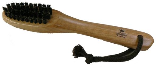 サイズ:約W37xL200xD33mm 重量:約50g 材質:本体/天然木、毛/天然毛・銅イオン含浸アクリル繊維、ヒモ/アクリル繊維 生産国:日本 付属品:専用ブラシクリーナー 耐熱温度:毛/80°C