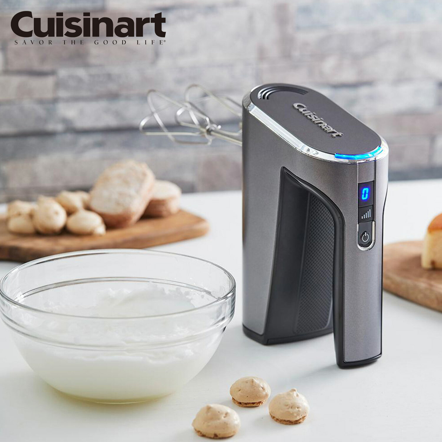 Cuisinart NCWi[g nh~LT[ u_[ R[hX ^ RECHARGEABLE HAND MIXER RHM-100J