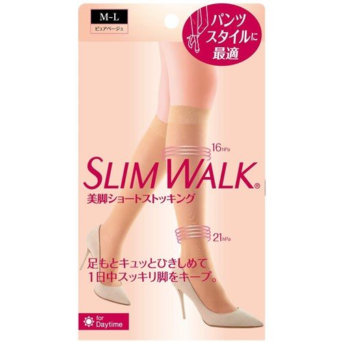 パンツスタイルに最適！1日中スッキリ脚をキープ。 「スリムウォーク 」のおそと用ショートストッキングです。 手軽にはけるひざ下丈で、パンツスタイルに最適。段階圧力設計で足首からふくらはぎを段階的にひきしめます。 芯のポリウレタン糸にナイロン糸を二重に巻いたDCY(ダブルカバード糸)を使用、また快適ストレッチ素材ライクラ(LYCRA)ファイバー使用。 防菌防臭加工(繊維上の細菌の増殖を抑制し、防臭効果を示します)、つま先部補強。 カラー：ピュアベージュ 名称 【2セット】スリムウォーク 美脚ショートストッキング M〜Lサイズ ×2セット 素材 ナイロン、ポリウレタン サイズ 足サイズ:23〜25cm 注意事項 次の方はご使用前に医師に相談する。 (1)現在、病気やけがなどによる脚のむくみやだるさを感じる方 (2)血圧の高い方、心臓・腎臓などに障害のある方 (3)現在、かゆみや発疹をおこしている方 (4)血行障害をおこしたことのある方 サイズの合わないものを使用しない。(血行が悪くなるおそれがあります。) 2枚重ねて使用しない。(血行が悪くなるおそれがあります。) 使用中、使用後に気分が悪くなったり、かゆみ、発疹、痛みなどの異常を感じた場合は、すぐに使用を中止する。 医療目的に使用しない。 フローリング床などでは、すべらないように十分注意する。 区分 日本製/ストッキング 靴下 メーカー ピップ 広告文責 株式会社LUXSEED 092-710-7408 配送について 代金引換はご利用いただけませんのでご了承くださいませ。 通常ご入金確認が取れてから3日&#12316;1週間でお届けいたしますが、物流の状況により2週間ほどお時間をいただくこともございます また、この商品は通常メーカーの在庫商品となっておりますので、メーカ在庫切れの場合がございます。その場合はキャンセルさせていただくこともございますのでご了承くださいませ。 送料 送料無料