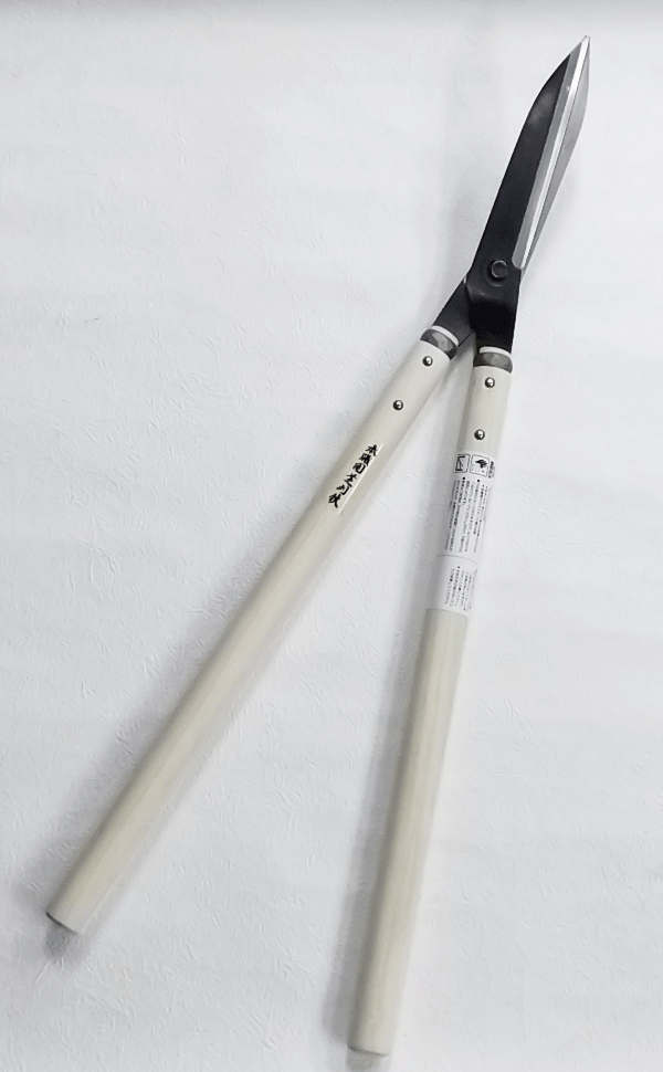 はさみ 芝刈鋏　【送料無料】芝生ばさみ　鋼鍛造　薄刃で切れ味が良いはさみ