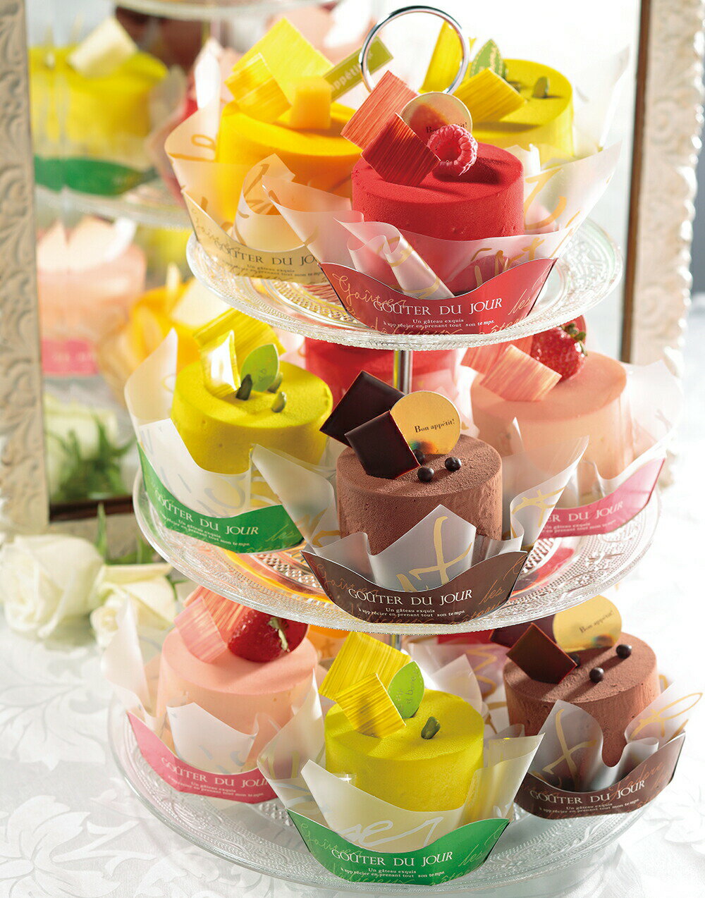 【送料無料】アラモードトレー グゥテ・ド・ジュール（ショコラ） 1,000個【紙トレー アラモードトレー 茶色 ケーキ容器 ミニケーキ容器】