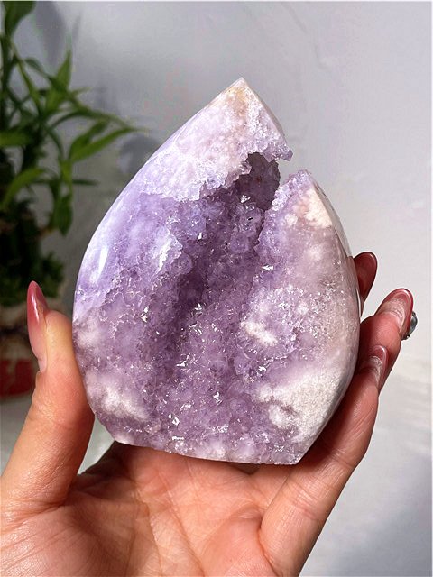 ピンクアメジスト原石  天然石 送料無料  台座 付き 444Y30D/YT7Y3