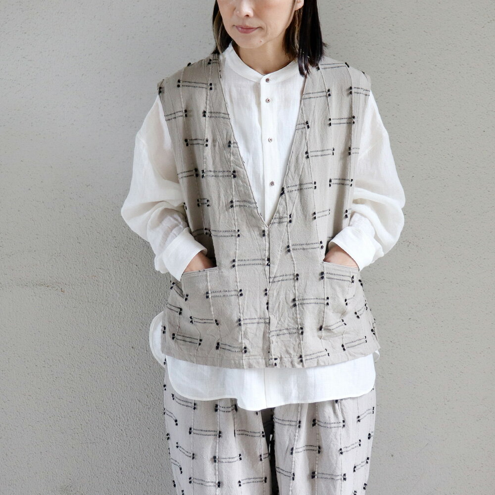 Rakuten - ARTE POVERA アルテポーヴェラ　インドジャガードVベスト　#サンドベージュ、ブラック