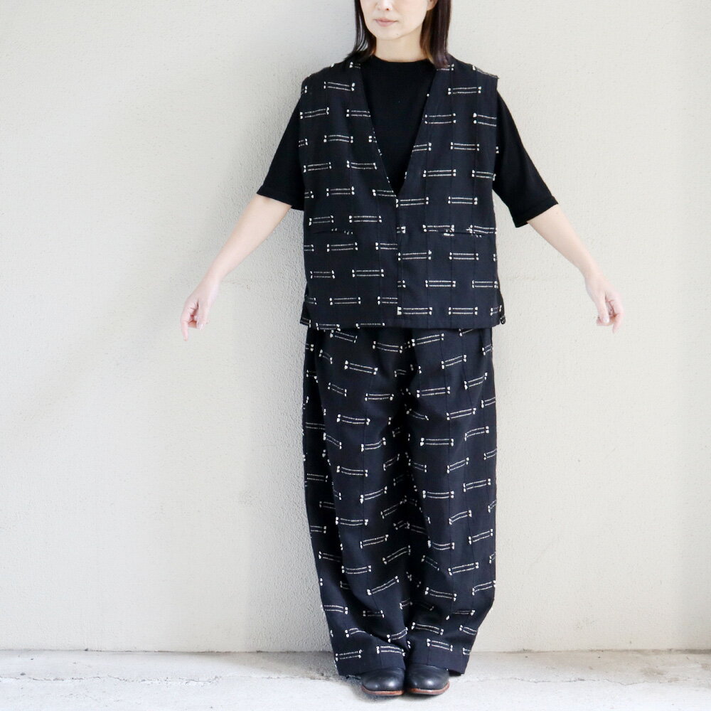 Rakuten - ARTE POVERA アルテポーヴェラ　インドジャガード2タックイージーパンツ　#サンドベージュ、ブラック