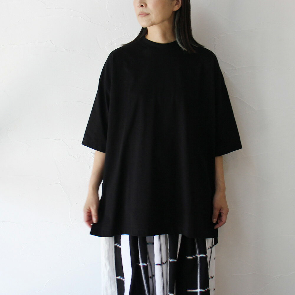 TRAVAIL MANUEL トラバイユマニュアル　ミディ天竺BIGスリットTシャツ　 #ホワイト、ブラック 
