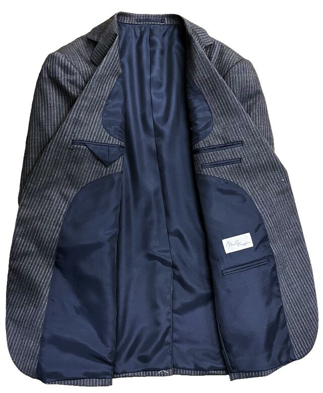 (秋冬)【スタンダード】ウール混2つボタンツータックスーツ チャコールグレーストライプ AB体/13613