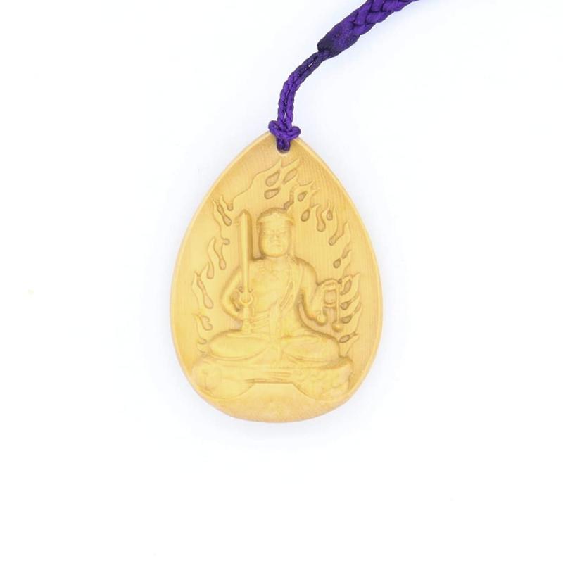 栗田こだわり仏像 【守り本尊】 菩提樹葉形（不動明王）守り本尊 酉年（高さ4cm）ストラップ付 ツゲ製高級木彫り 17389