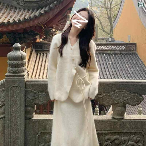 大人 オシャレ 服 フランスのの 白い 長袖 ニット セーター ワンピース レディース 2025年 早春 ハイエンド ロング スカート 大人 オシャレ 服 フランスのの 白い 長袖 ニット セーター ワンピース レディース 2025年 早春 ハイエンド ロング スカート