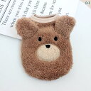 犬や猫用の可愛らしいベストやコートを取り扱っています。秋冬におすすめです。