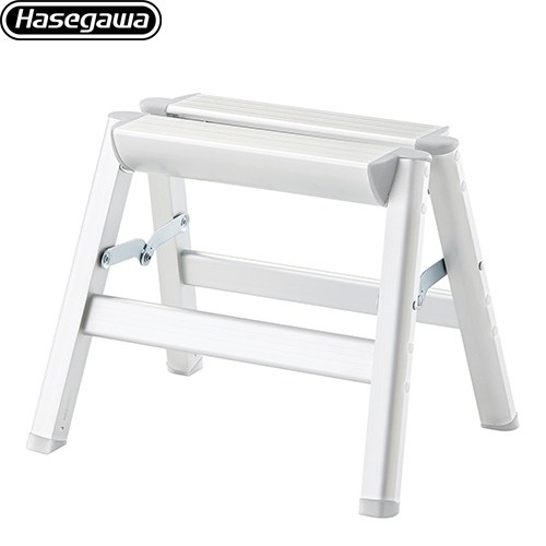 [SE-3a] 長谷川工業 はしご・脚立 踏台 SE 1段 最大使用質量：100kg ステップ幅70mm シルバー 【送料無..
