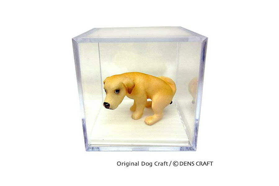 【DENSCRAFT】 Dog@CUBE 「ウ●チング」 ラブラドール 犬 フィギュア 置物 インテリア グッズ プレゼント ギフト おしゃれ かわいい 3
