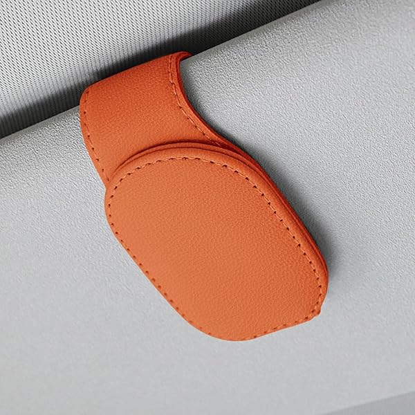 サングラスホルダー 車 車用収納 サングラス クリップ 車メガネ クリップ保護メガネ カード収納クリップ レザー スタイル フィットしやすい (オレンジ)