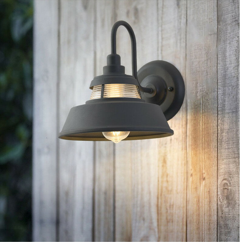 ブラケットライト 屋外照明 壁掛けライト レトロ 壁掛け照明 玄関照明 ポーチライト ウォールライト 防..