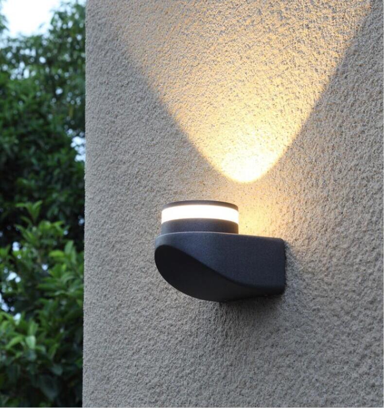 ブラケットライト 屋外 北欧 おしゃれ LED対応 玄関照明 壁掛け照明 屋外照明 防水 防雨型 外壁 壁掛けライト ウォールライト室内照明 寝室 階段 玄関 エクステリアライト 屋外 外灯 門灯 庭園灯 玄関 壁付け [2]