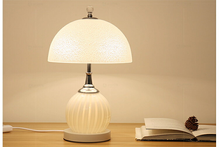 卓上ライト テーブルライト 卓上照明 スタンドライト ナイトスタンド 間接照明 おしゃれ 北欧 モダン 書斎 寝室 インテリア デスクライト